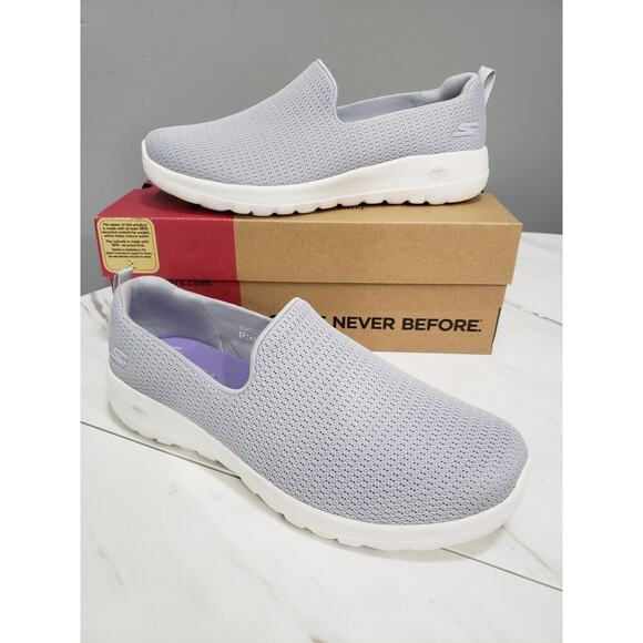NEW Skechers Size 8.5 WIDE G Walk Joy Slip On Aurora‎ Light Gray Womens Shoes - Picture 1 of 6
